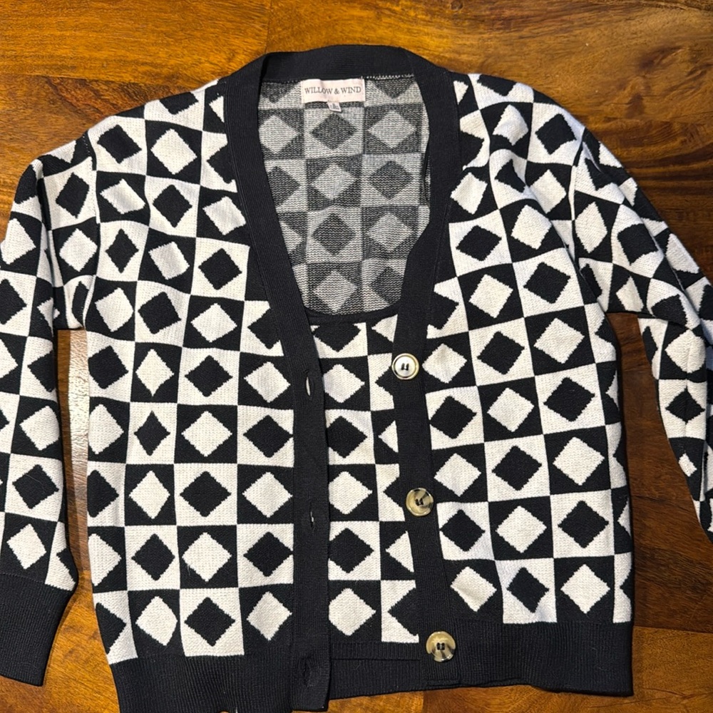 Willow & Wind Diamond Cardigan and Tank - Size S